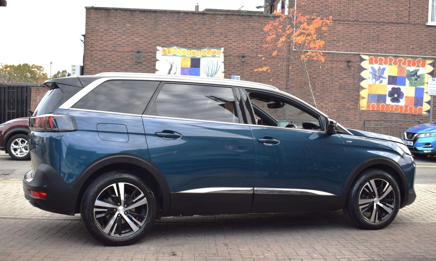 Used Peugeot 5008 2022 for sale - 76473718: Photo 28