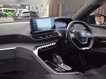 Used Peugeot 5008 2022 for sale - 76473718: Photo