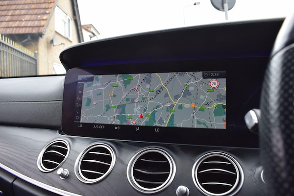 Used Mercedes-Benz E-Class 2020 for sale - 75319755: Photo 55