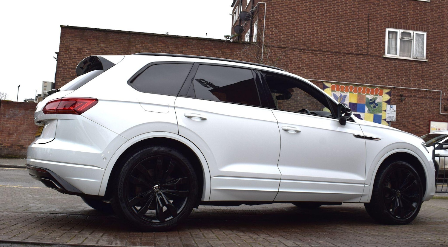 Used Volkswagen Touareg 2023 for sale - 77612197: Photo 15