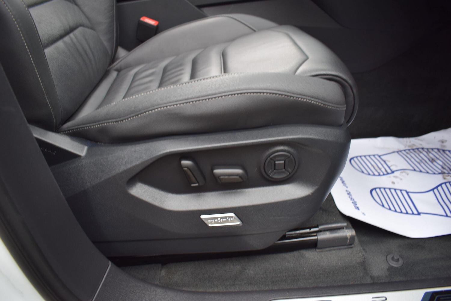 Used Volkswagen Touareg 2023 for sale - 77612197: Photo 29