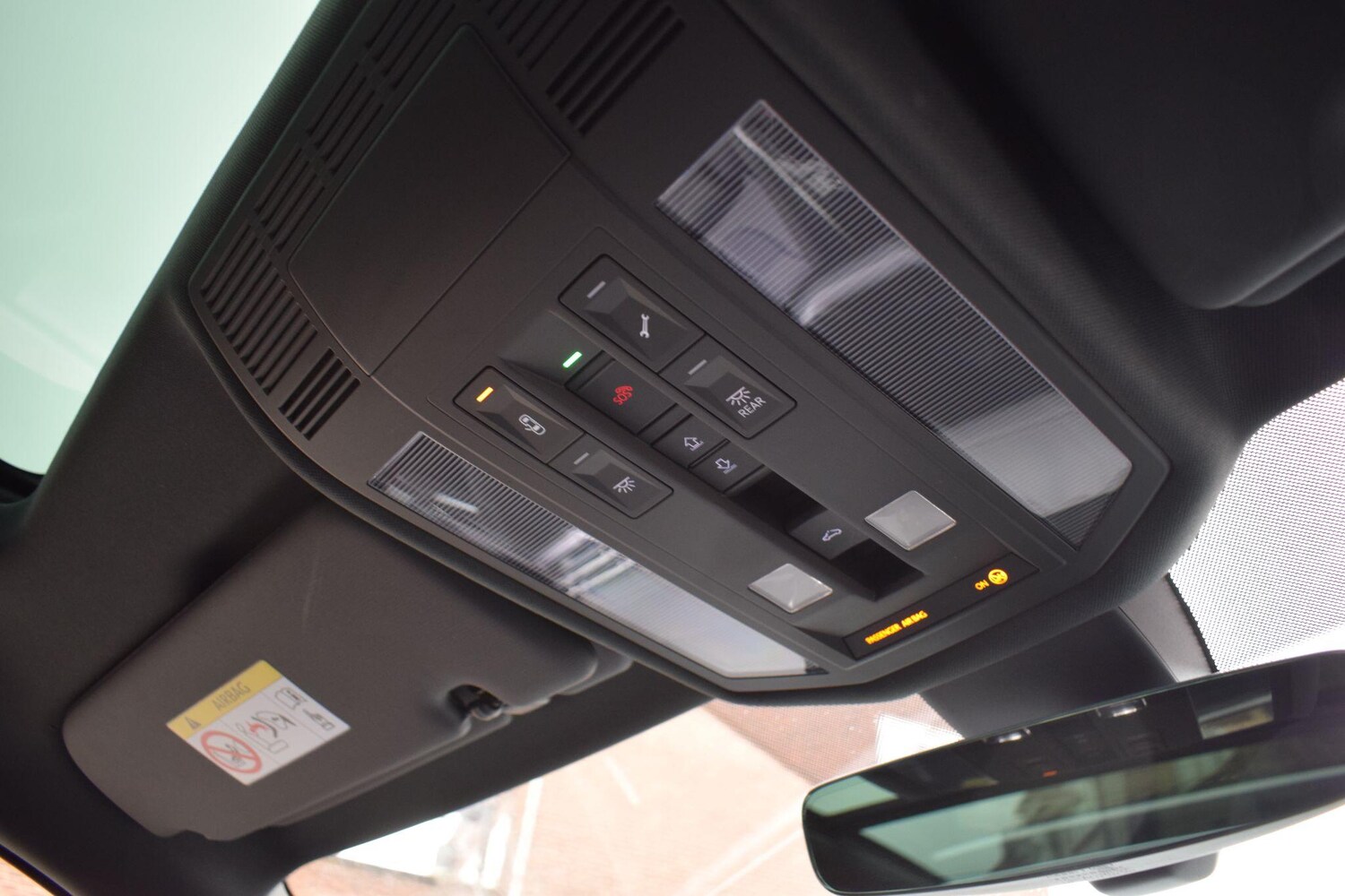 Used Volkswagen Touareg 2023 for sale - 77612197: Photo 67