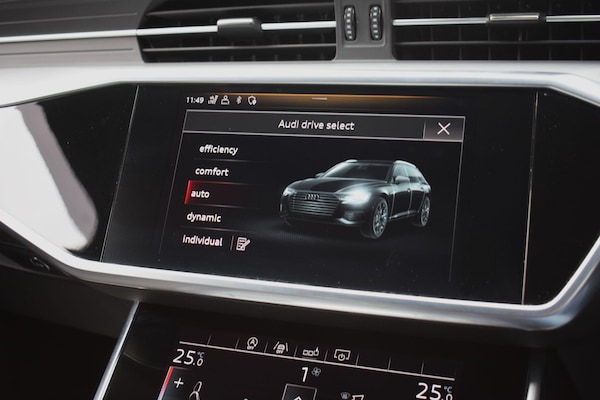 Used Audi A6 Avant 2018 for sale - 76294746: Photo 44