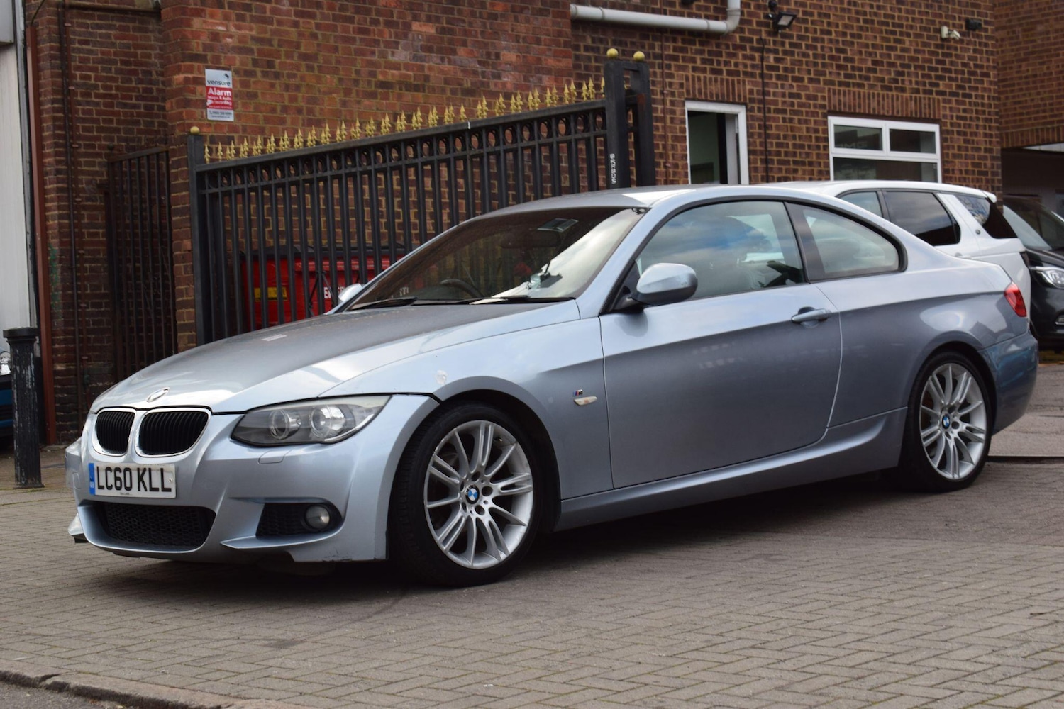 Used BMW 3 Series 2010 for sale - 78072554: Photo 13