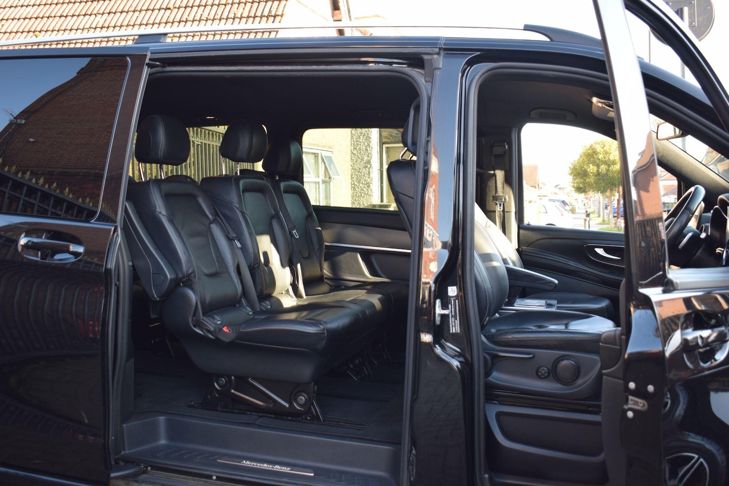 Used Mercedes-Benz V-Class 2023 for sale - 76781701: Photo 24