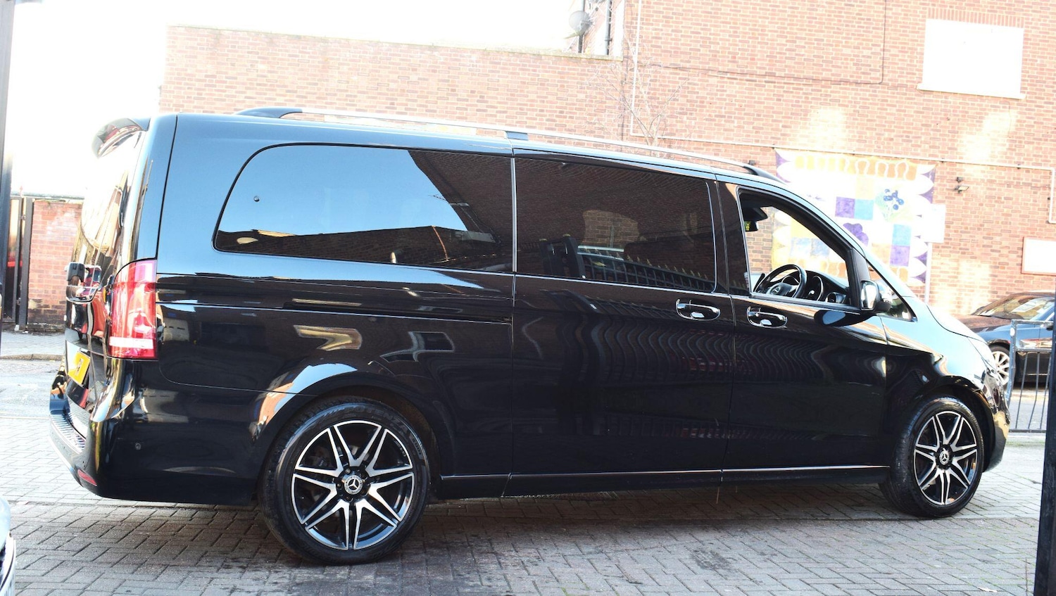 Used Mercedes-Benz V-Class 2023 for sale - 76781701: Photo 27