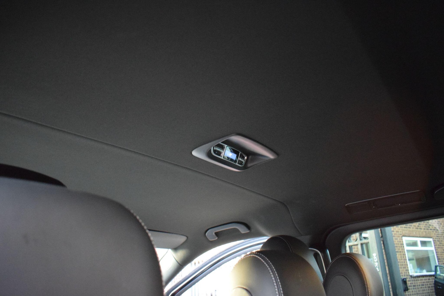 Used Mercedes-Benz V-Class 2023 for sale - 76781701: Photo 36