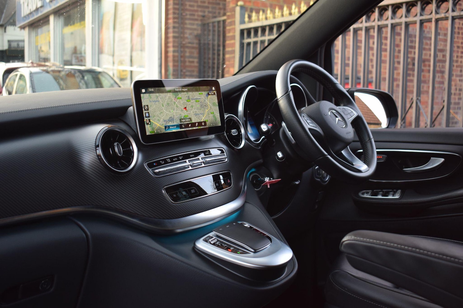 Used Mercedes-Benz V-Class 2023 for sale - 76781701: Photo 39