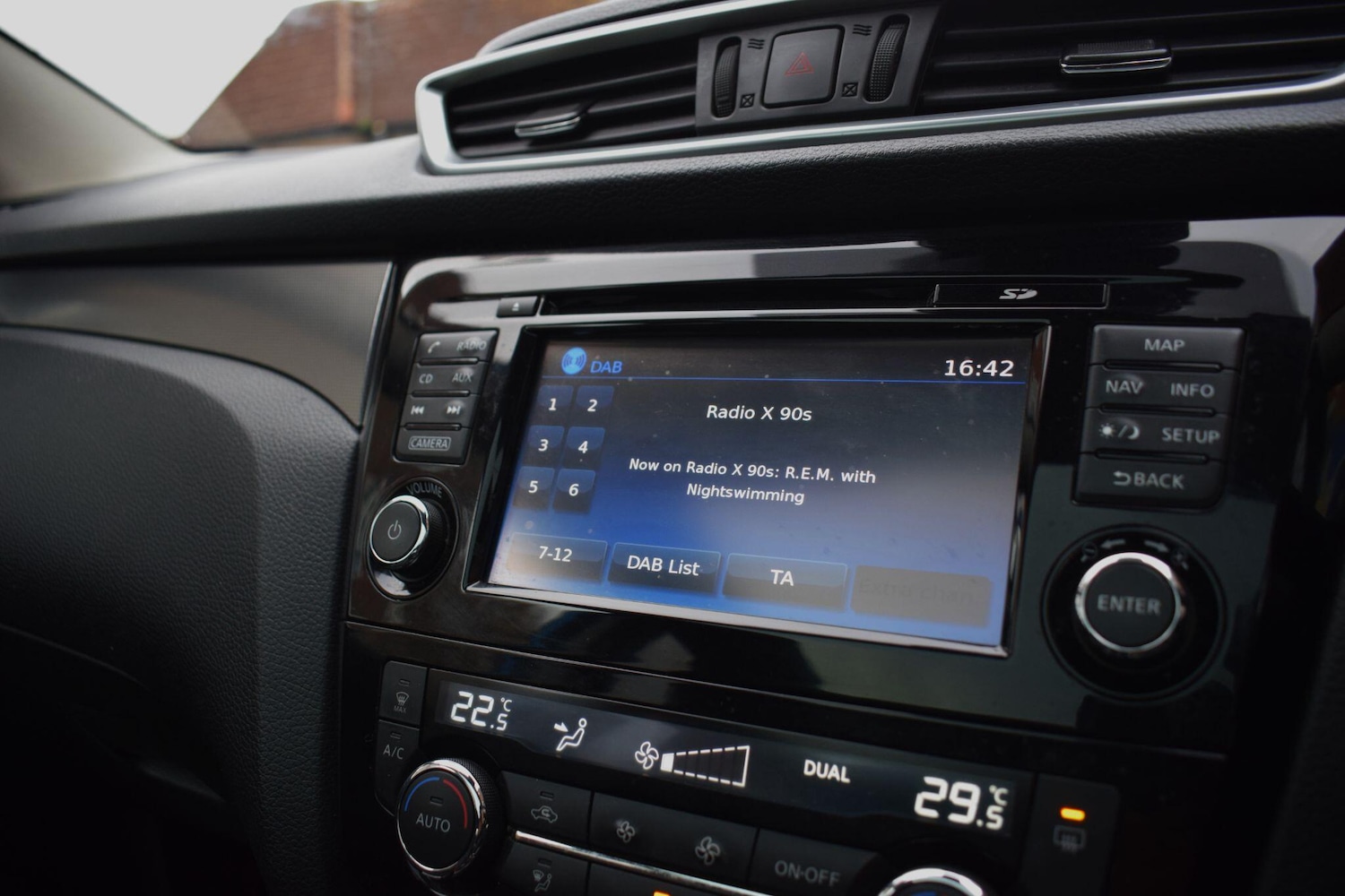 Used Nissan Qashqai 2018 for sale - 76440492: Photo 30