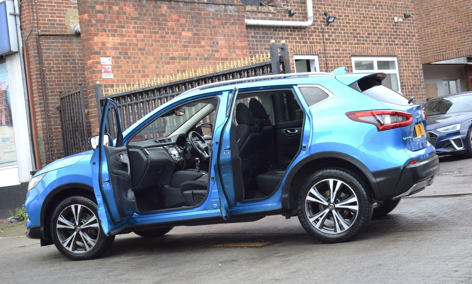 Used Nissan Qashqai 2018 for sale - 76440492: Photo 7