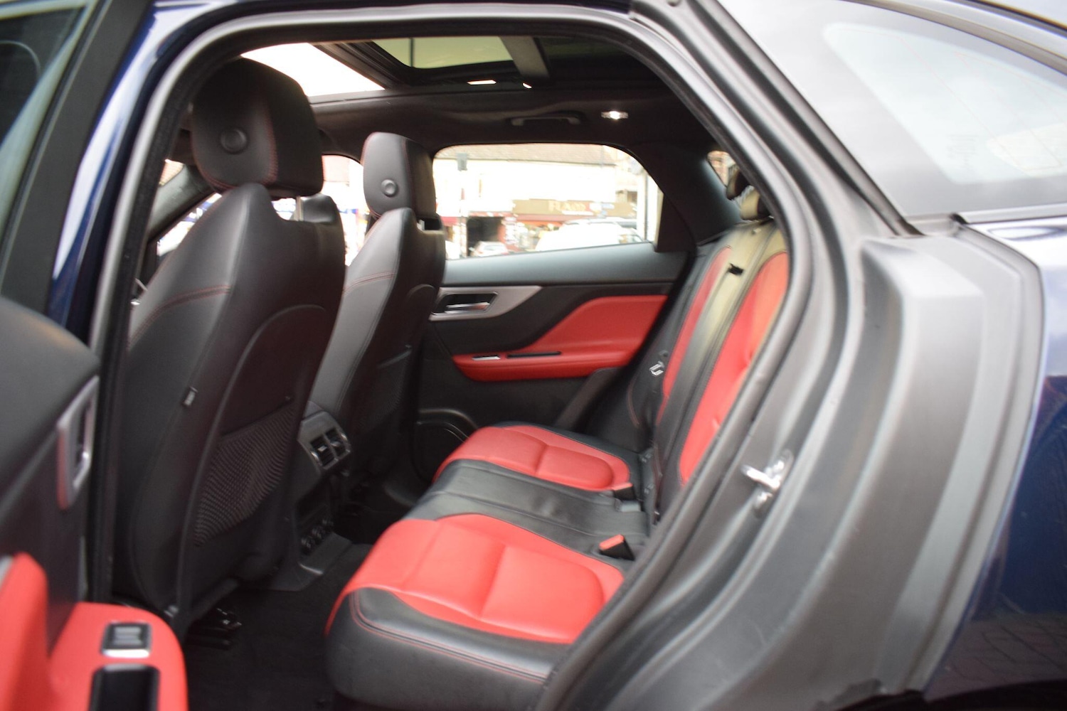 Used Jaguar F-Pace for sale - 76499901: Photo 10