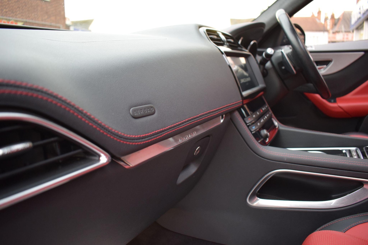 Used Jaguar F-Pace for sale - 76499901: Photo 13