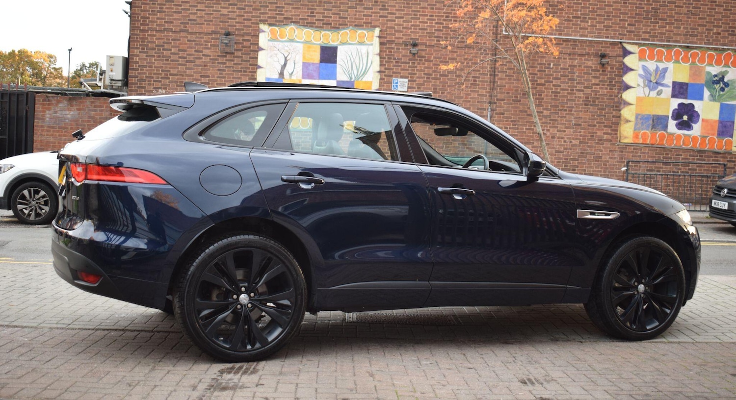 Used Jaguar F-Pace for sale - 76499901: Photo 30