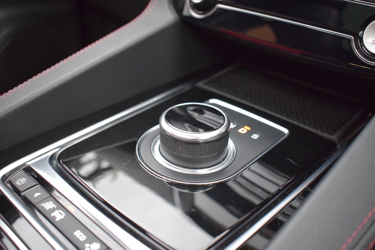 Used Jaguar F-Pace for sale - 76499901: Photo 33