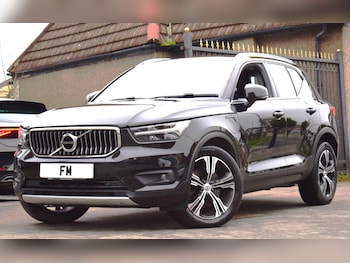 Volvo - XC40