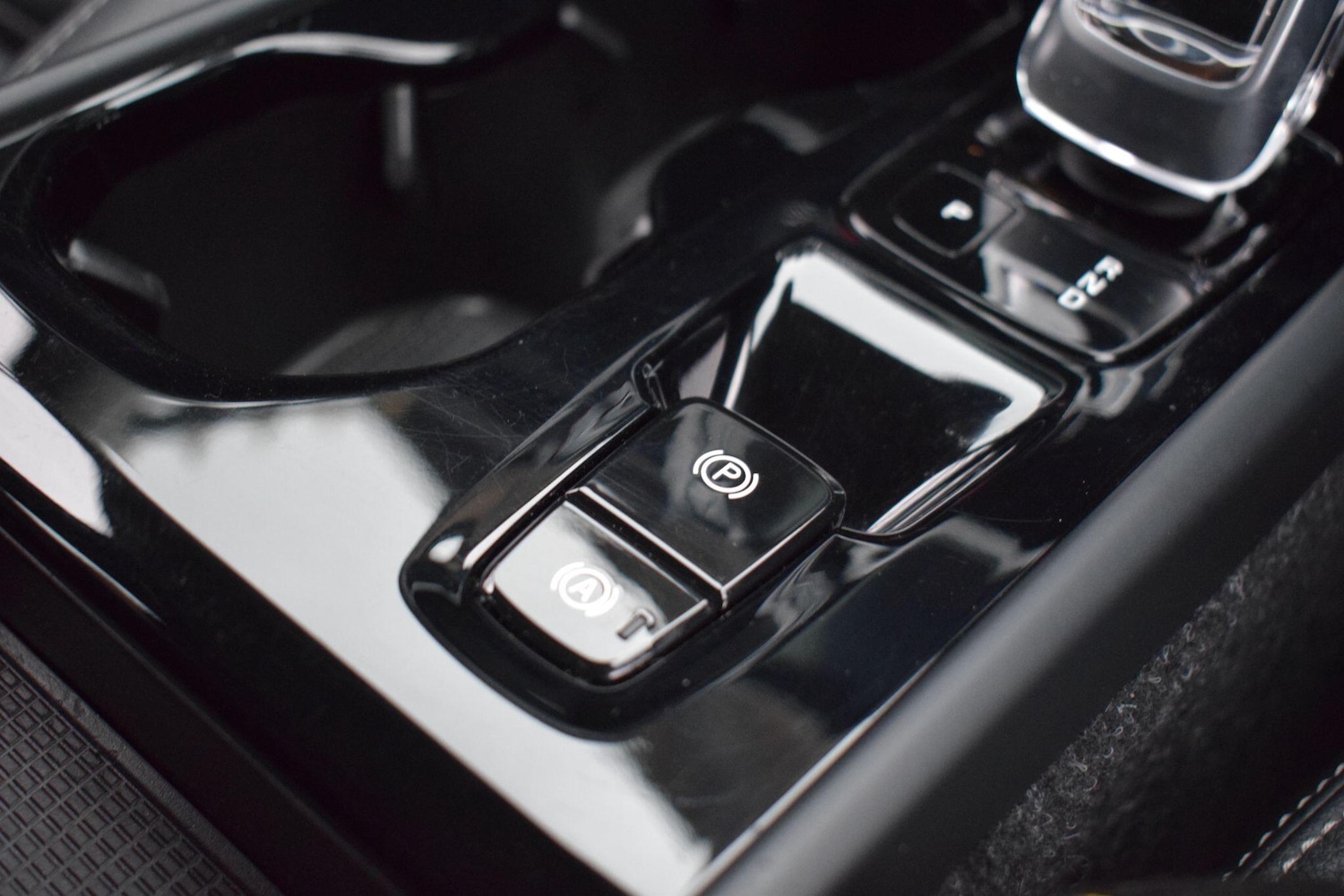 Used Volvo XC40 2020 for sale - 76591972: Photo 31