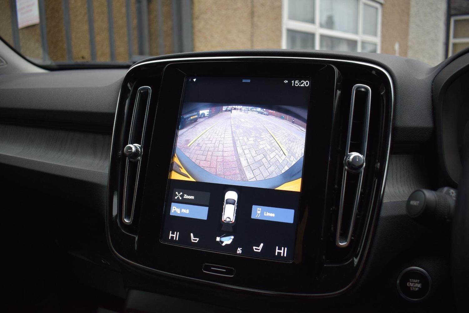 Used Volvo XC40 2020 for sale - 76591972: Photo 37