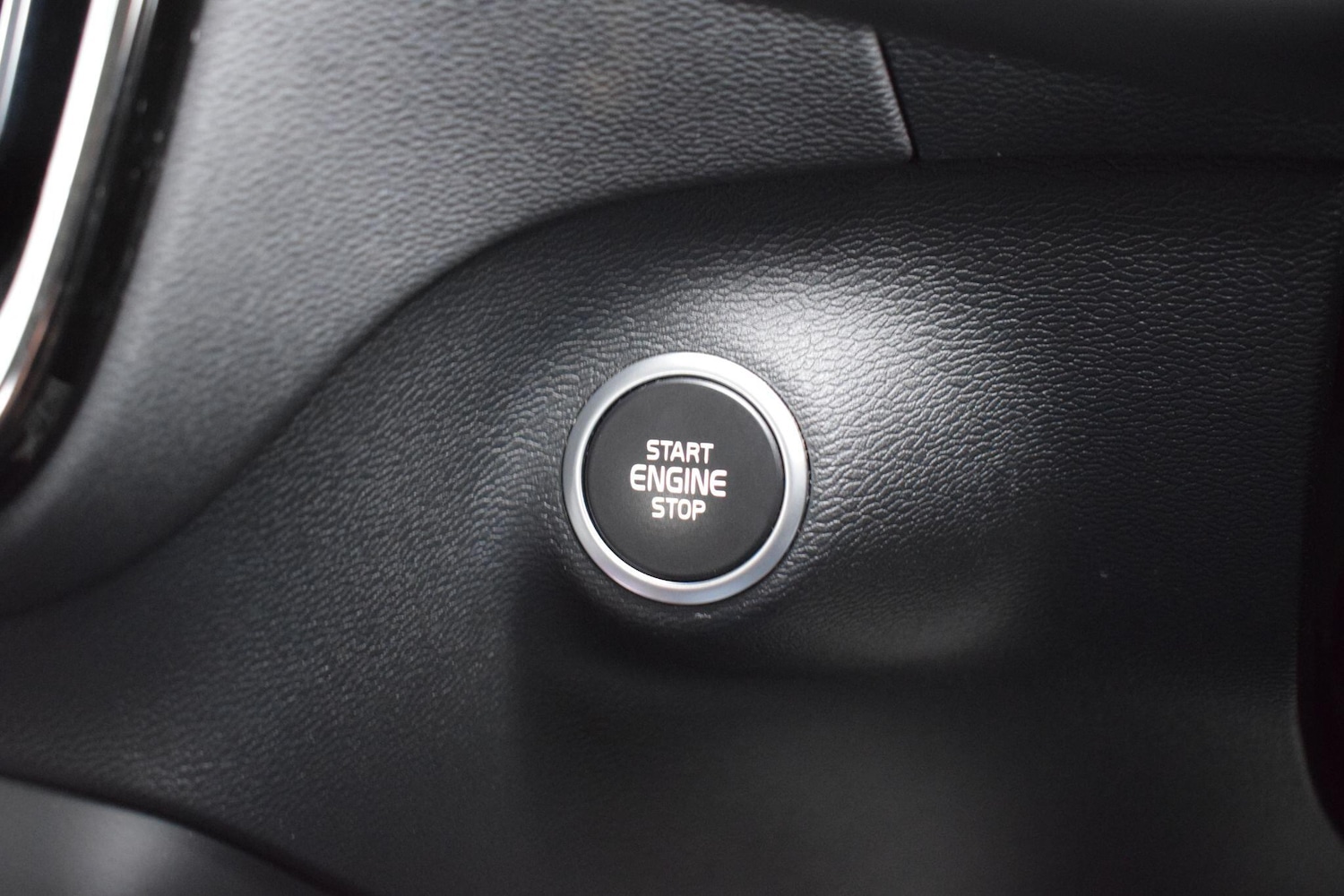 Used Volvo XC40 2020 for sale - 76591972: Photo 43