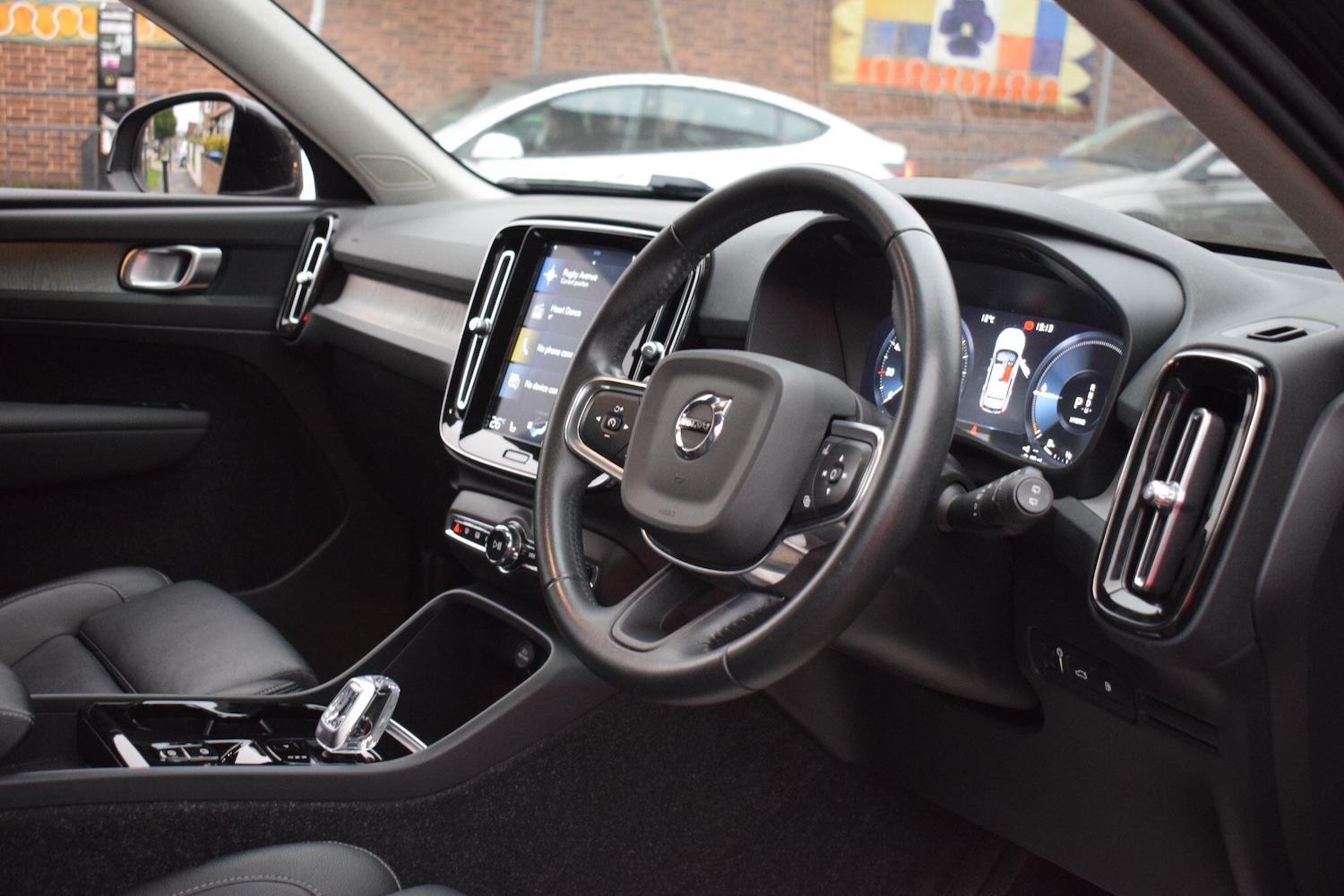 Used Volvo XC40 2020 for sale - 76591972: Photo 5