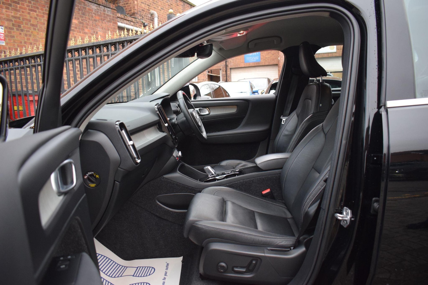 Used Volvo XC40 2020 for sale - 76591972: Photo 9