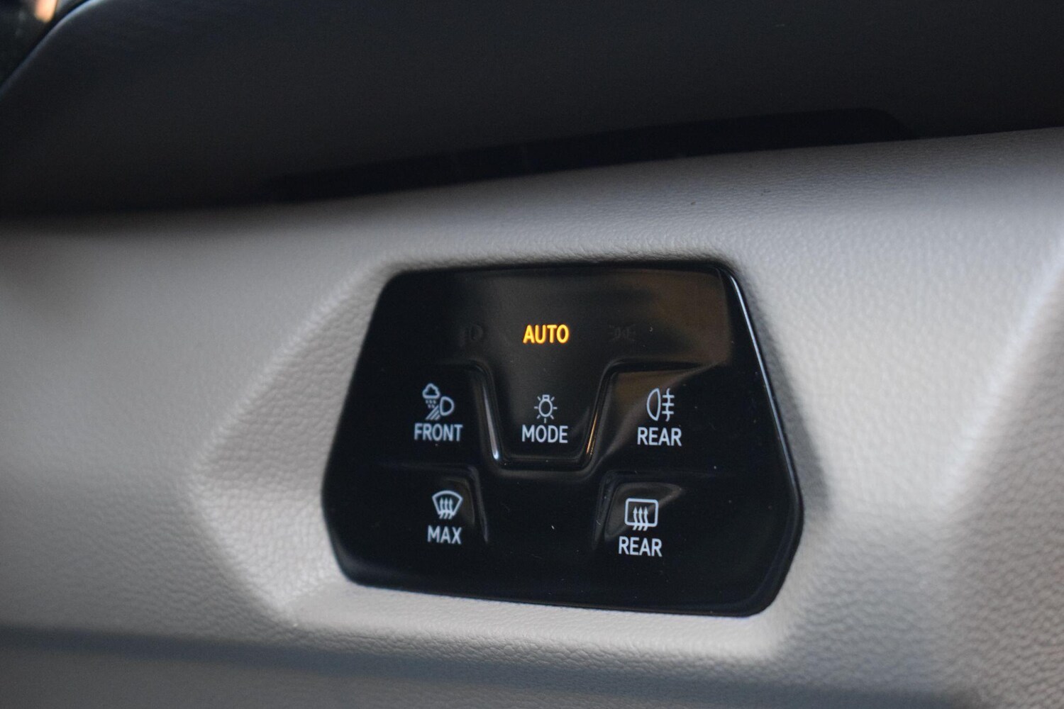 Used Volkswagen Multivan 2022 for sale - 78115057: Photo 30