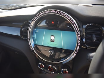 Used MINI Hatch 2021 for sale - 77747971: Photo