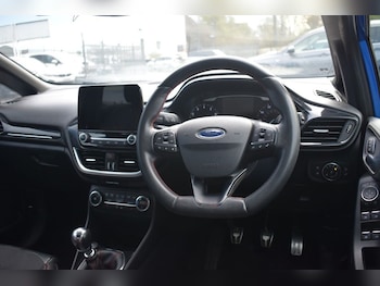 Used Ford Fiesta 2020 for sale - 76841547: Photo