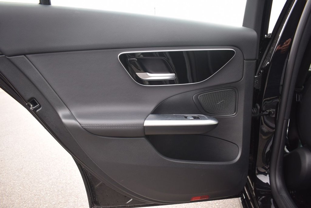 Used Mercedes-Benz C Class 2022 for sale - 76303736: Photo 21