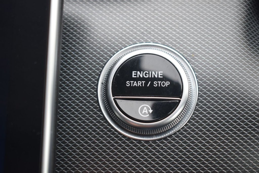 Used Mercedes-Benz C Class 2022 for sale - 76303736: Photo 29