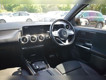 Used Mercedes-Benz GLA 2021 for sale - 78468875: Photo