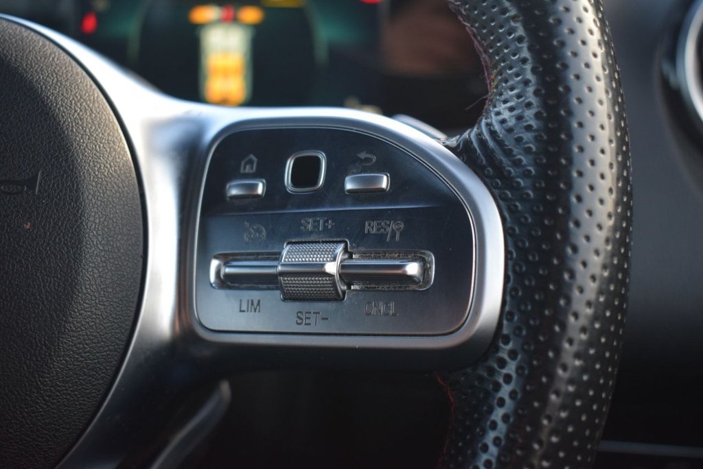 Used Mercedes-Benz GLB 2021 for sale - 76841538: Photo 23