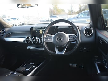 Used Mercedes-Benz GLB 2021 for sale - 76841538: Photo