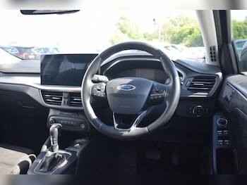 Used Ford Focus 2022 for sale - 78569791: Photo