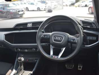 Used Audi Q3 2019 for sale - 75176195: Photo