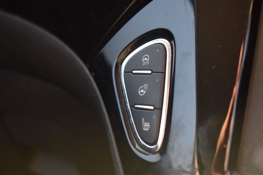 Used Vauxhall Corsa 2019 for sale - 76039603: Photo 4