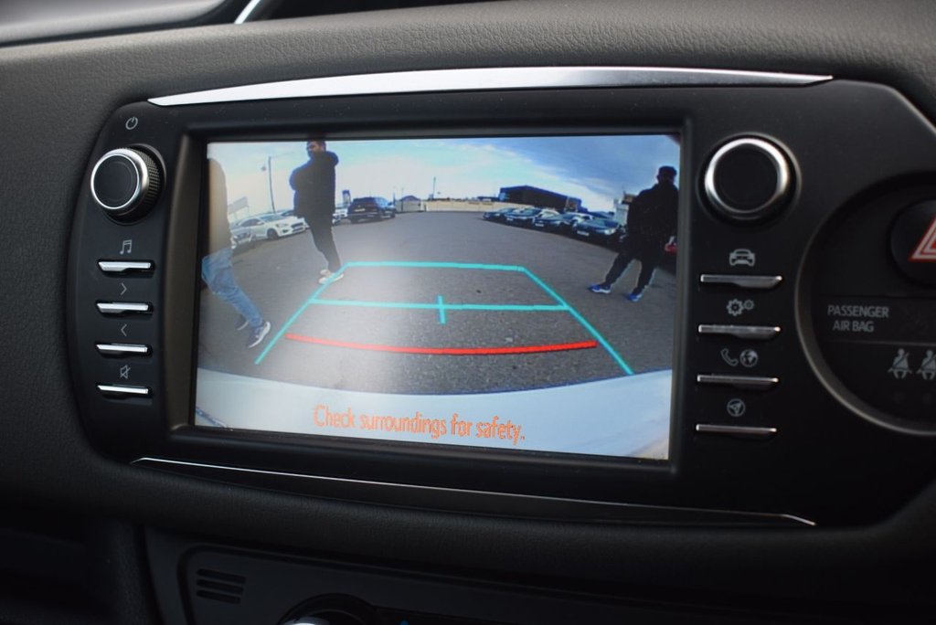 Used Toyota Yaris 2019 for sale - 76496796: Photo 4