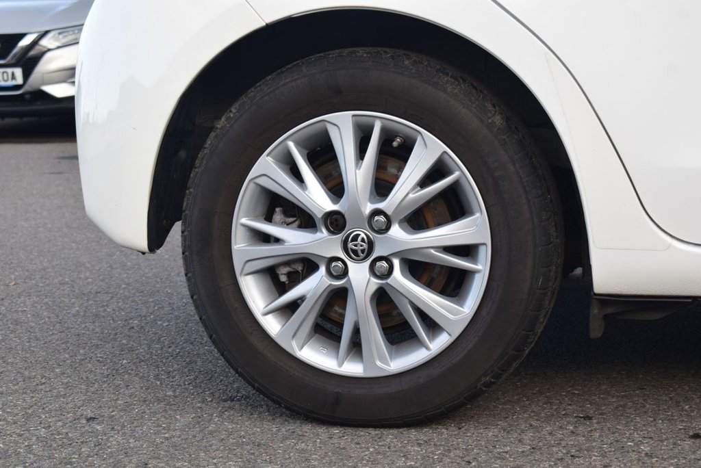 Used Toyota Yaris 2019 for sale - 76496796: Photo 9