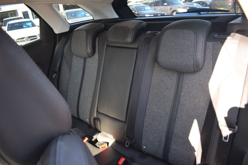 Used Peugeot 3008 2018 for sale - 78030020: Photo 17