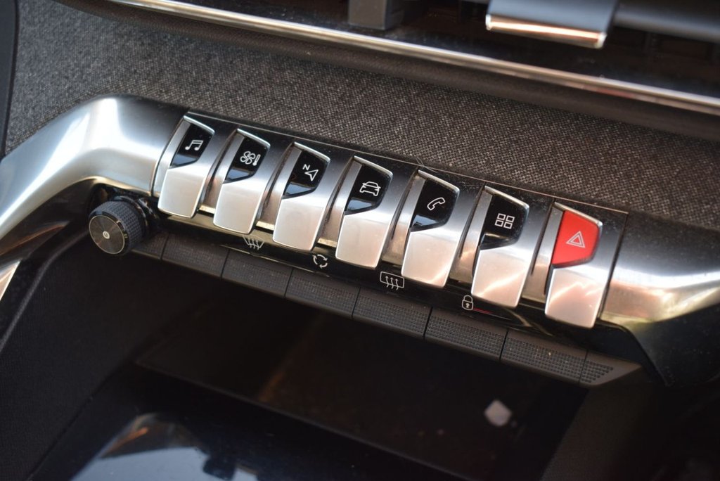 Used Peugeot 3008 2018 for sale - 78030020: Photo 19