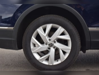 Used Volkswagen Tiguan Allspace 2023 for sale - 79437865: Photo