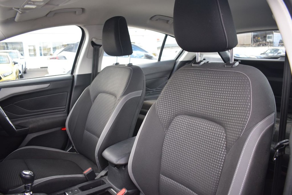 Used Ford Focus 2022 for sale - 76376252: Photo 15