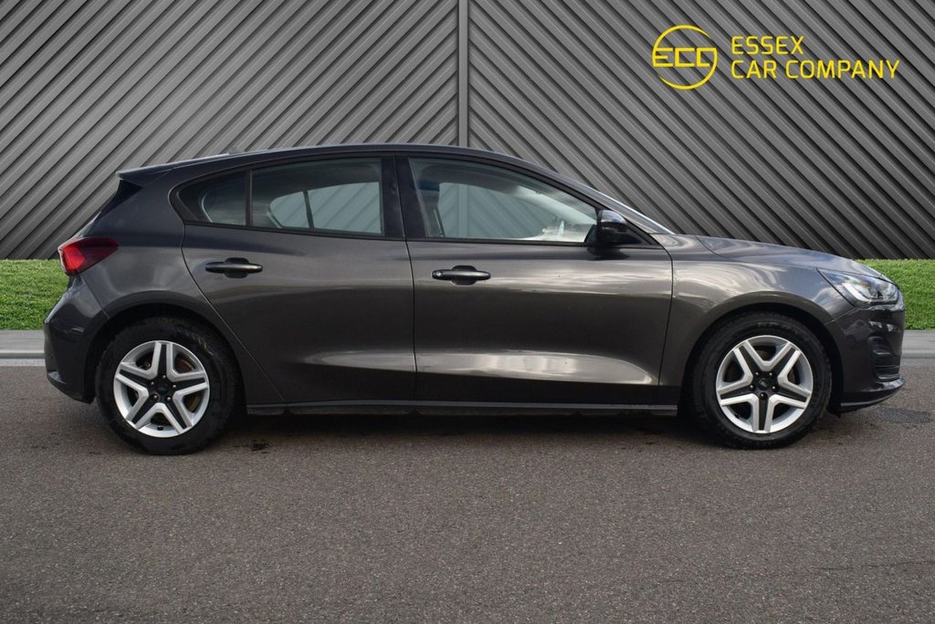 Used Ford Focus 2022 for sale - 76376252: Photo 7