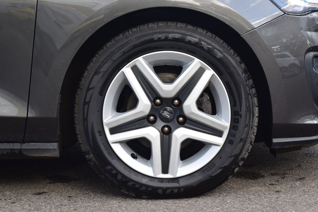 Used Ford Focus 2022 for sale - 76376252: Photo 8