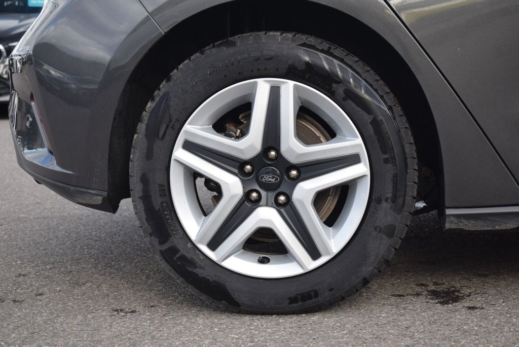 Used Ford Focus 2022 for sale - 76376252: Photo 9