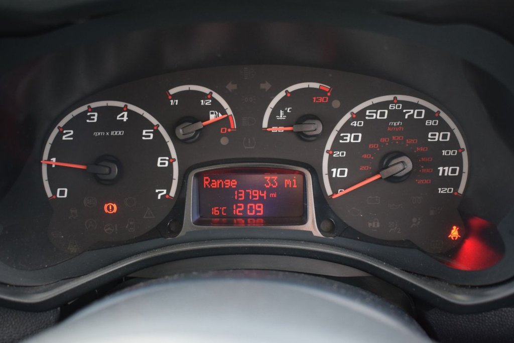 Used Ford Ka 2015 for sale - 76570004: Photo 23