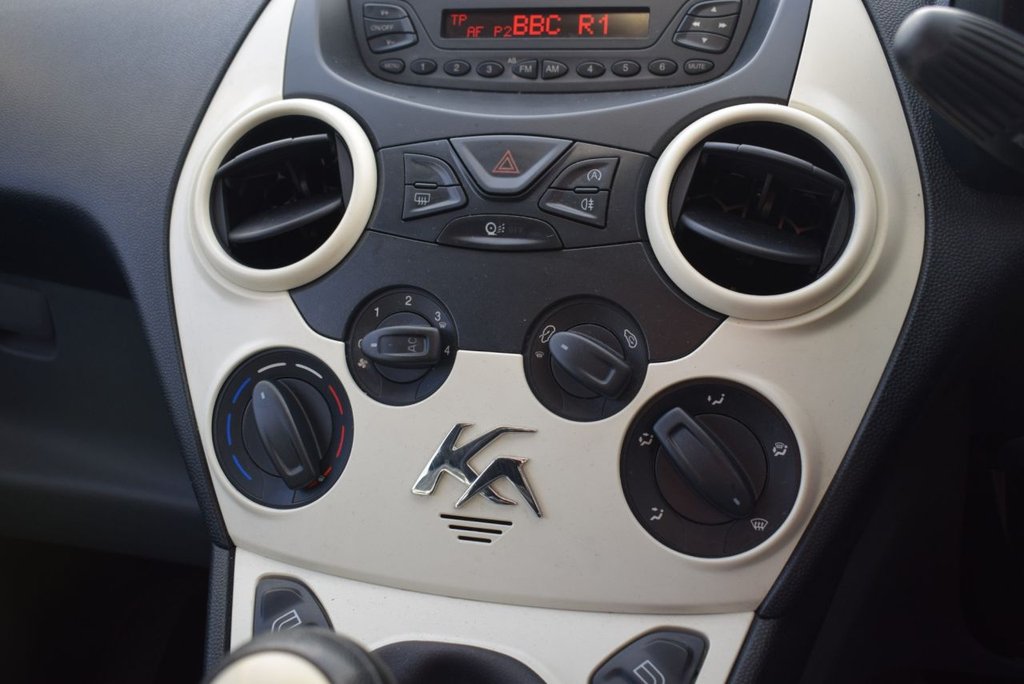 Used Ford Ka 2015 for sale - 76570004: Photo 25