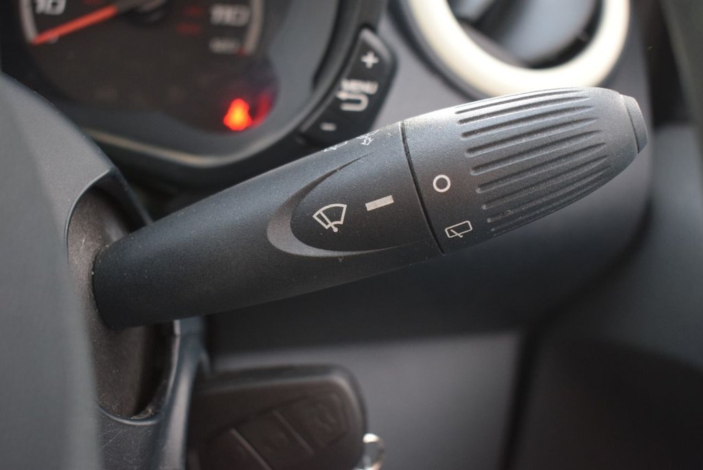 Used Ford Ka 2015 for sale - 76570004: Photo 28