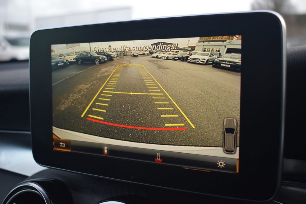 Used Mercedes-Benz GLC 2016 for sale - 77394723: Photo 2