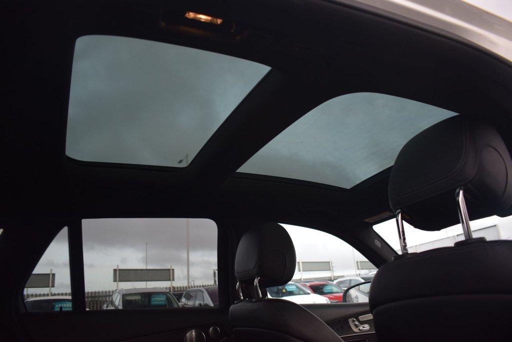 Used Mercedes-Benz GLC 2016 for sale - 77394723: Photo 3