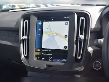 Used Volvo XC40 2021 for sale - 79618894: Photo